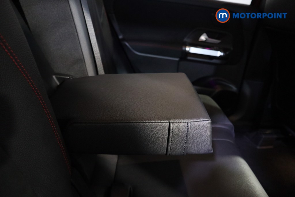 Mercedes-Benz GLB Amg Line Automatic Diesel SUV - Stock Number (1634997) - 21st supplementary image