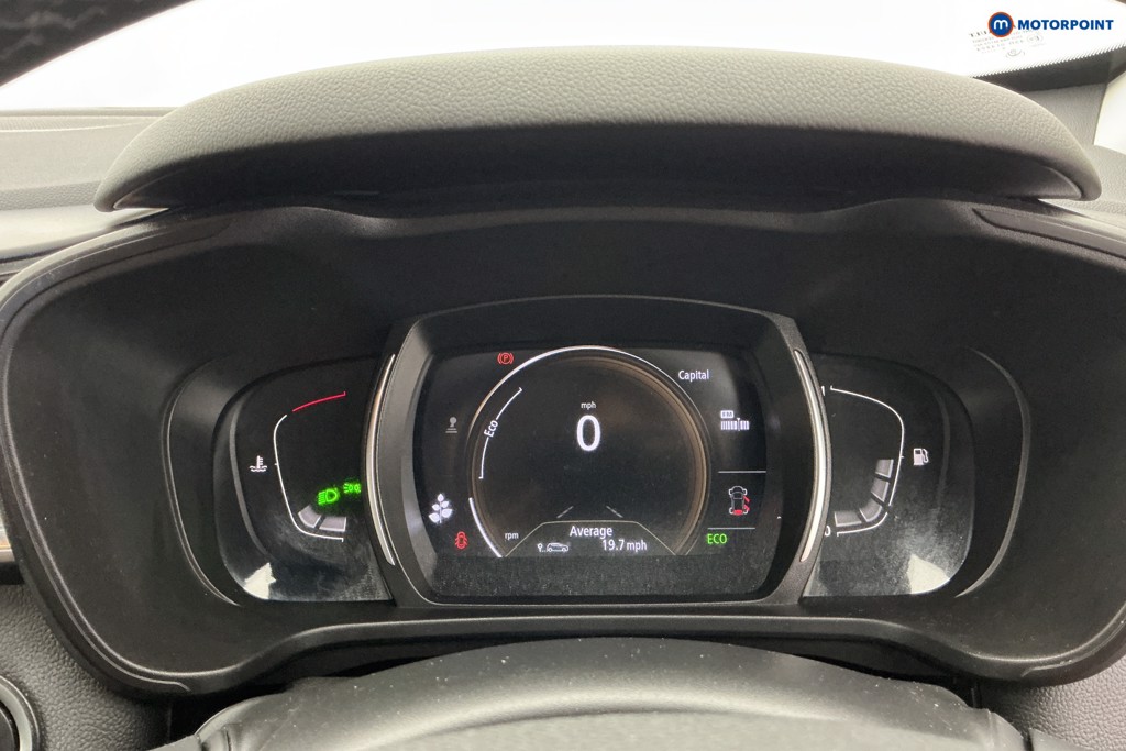 Renault Kadjar Iconic Manual Petrol SUV - Stock Number (1635103) - 9th supplementary image