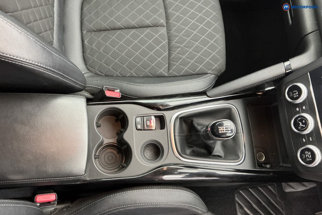 Renault Kadjar Iconic Manual Petrol SUV - Stock Number (1635103) - 18th supplementary image