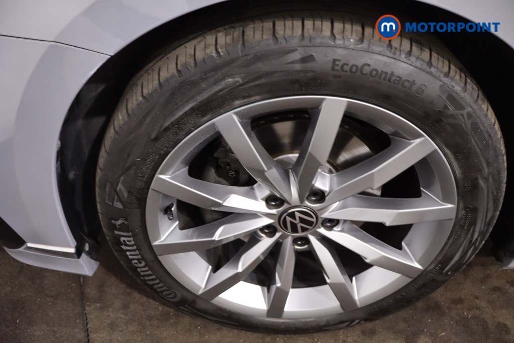Volkswagen Passat R-Line Automatic Petrol Estate - Stock Number (1635136) - 11th supplementary image