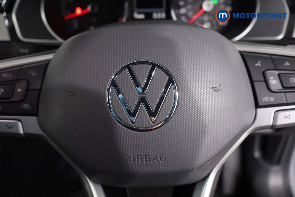 Volkswagen Passat R-Line Automatic Petrol Estate - Stock Number (1635136) - 13th supplementary image