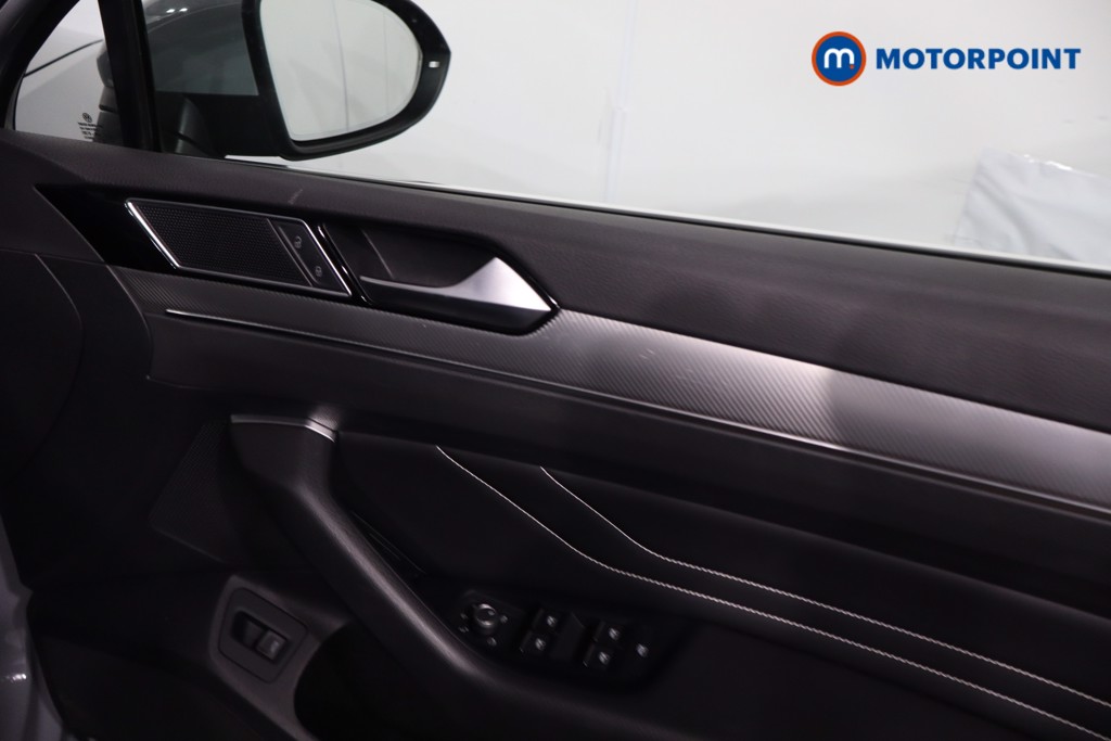 Volkswagen Passat R-Line Automatic Petrol Estate - Stock Number (1635136) - 27th supplementary image