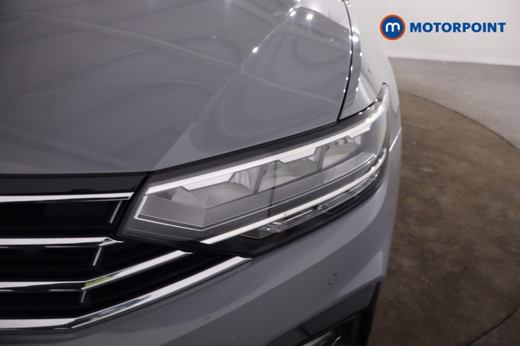 Volkswagen Passat R-Line Automatic Petrol Estate - Stock Number (1635136) - 36th supplementary image
