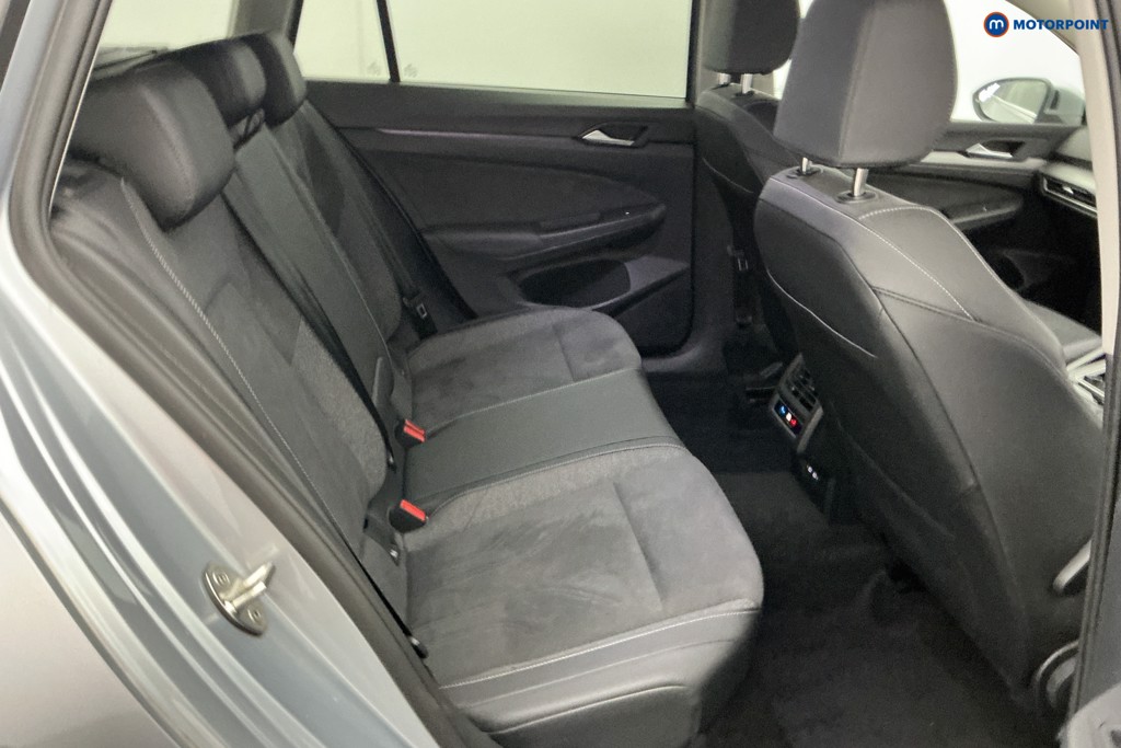 Volkswagen Golf Style Automatic Diesel Estate - Stock Number (1635254) - 4th supplementary image
