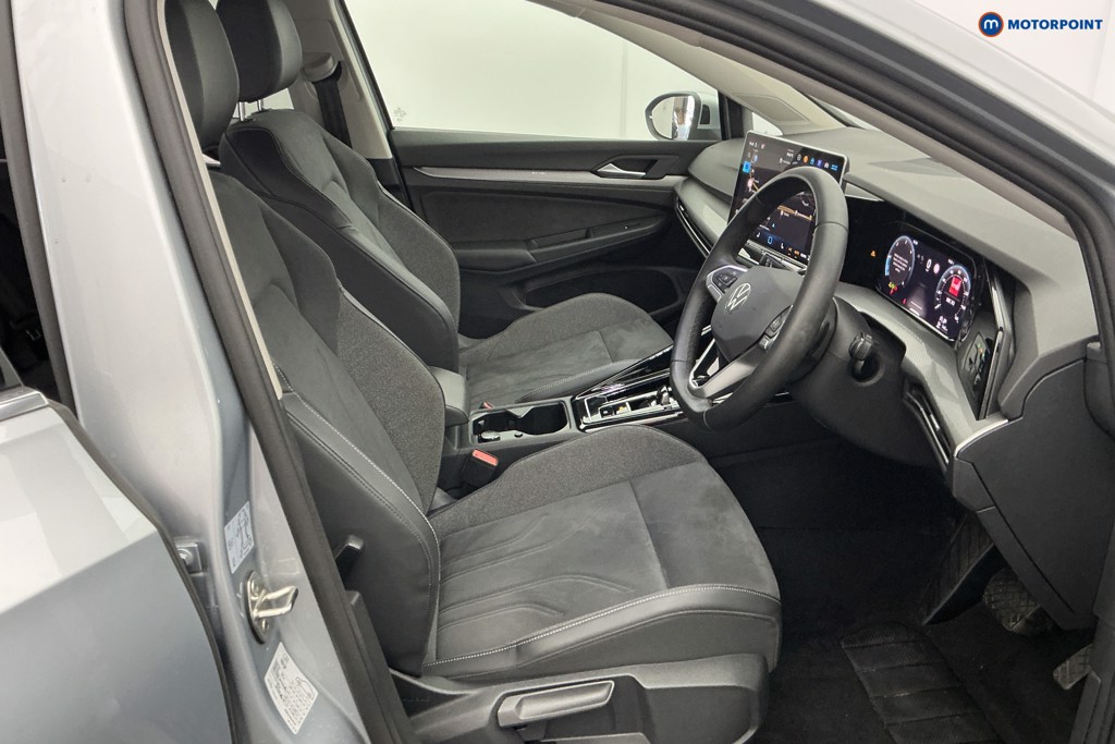 Volkswagen Golf Style Automatic Diesel Estate - Stock Number (1635254) - 5th supplementary image