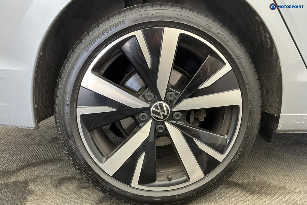 Volkswagen Golf Style Automatic Diesel Estate - Stock Number (1635254) - 35th supplementary image