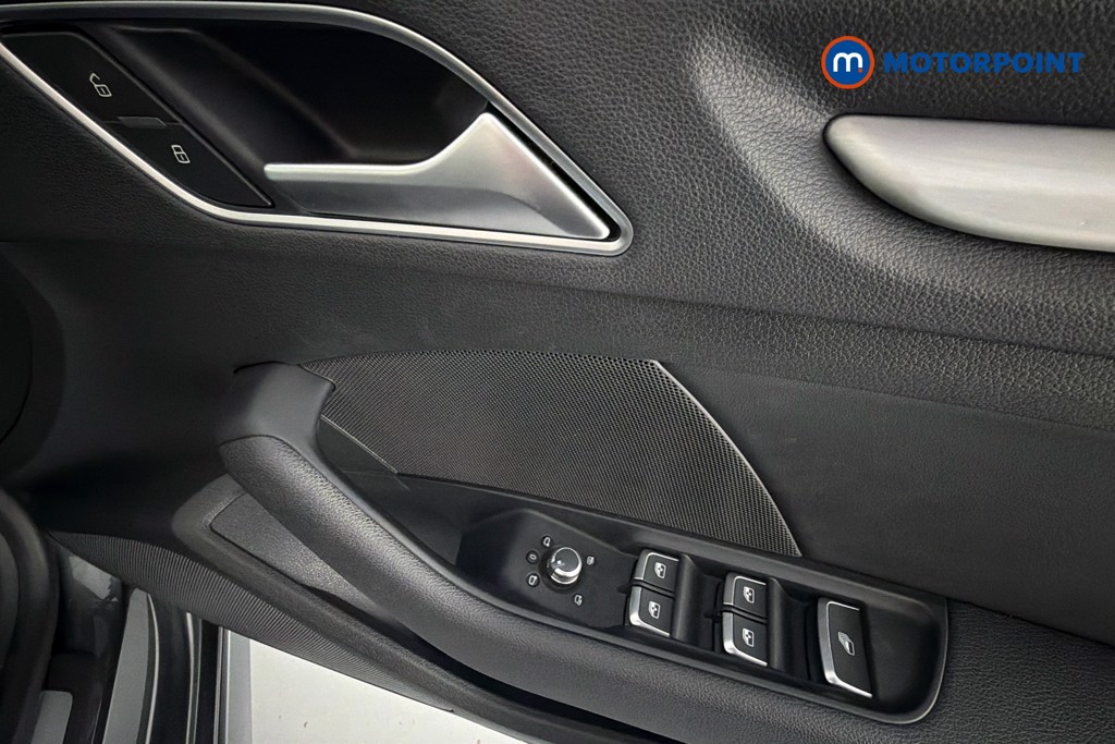 Audi A3 S Line Manual Diesel Convertible - Stock Number (1635410) - 19th supplementary image