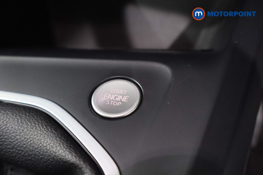 Volkswagen Golf Life Manual Petrol Hatchback - Stock Number (1635519) - 21st supplementary image