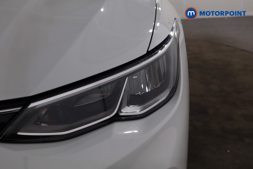 Volkswagen Golf Life Manual Petrol Hatchback - Stock Number (1635519) - 32nd supplementary image