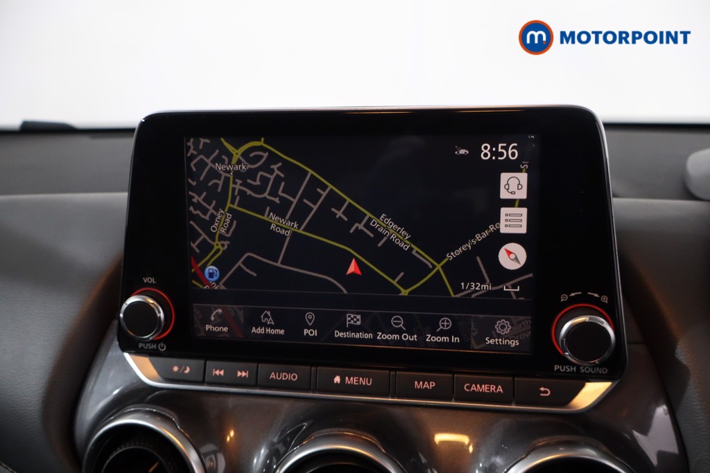 Nissan Juke N-Connecta Manual Petrol SUV - Stock Number (1635640) - 2nd supplementary image