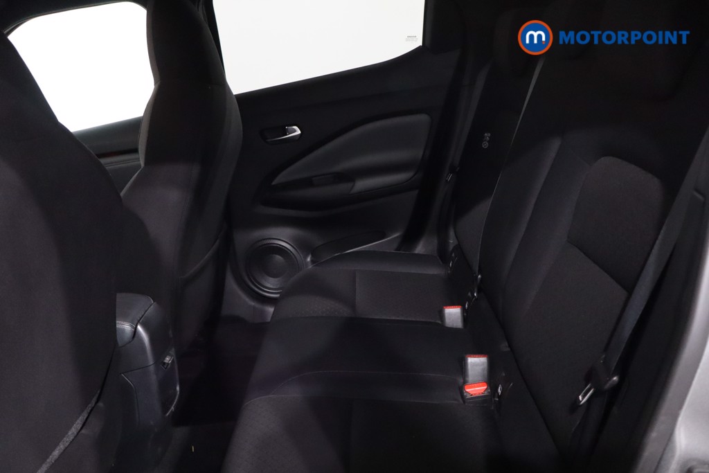 Nissan Juke N-Connecta Manual Petrol SUV - Stock Number (1635640) - 5th supplementary image