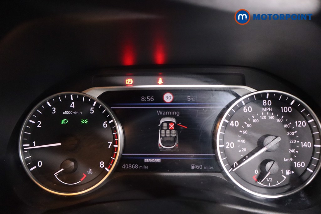 Nissan Juke N-Connecta Manual Petrol SUV - Stock Number (1635640) - 16th supplementary image