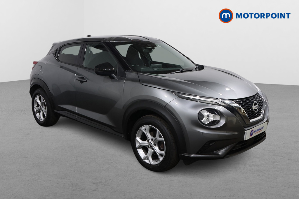 Nissan Juke N-Connecta Manual Petrol SUV - Stock Number (1635640) - Drivers side front corner