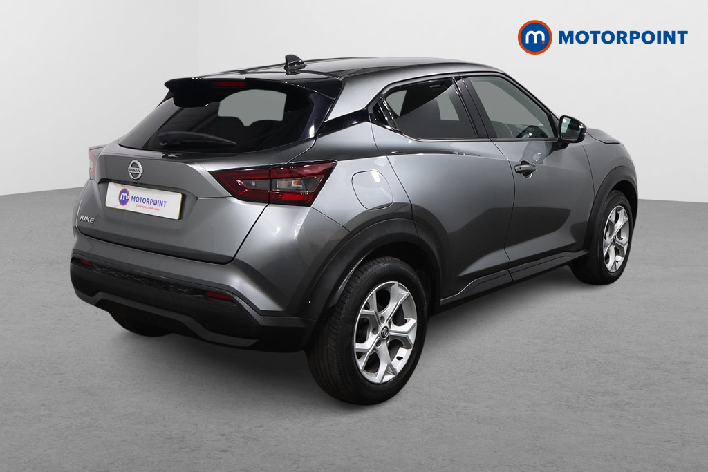 Nissan Juke N-Connecta Manual Petrol SUV - Stock Number (1635640) - Drivers side rear corner