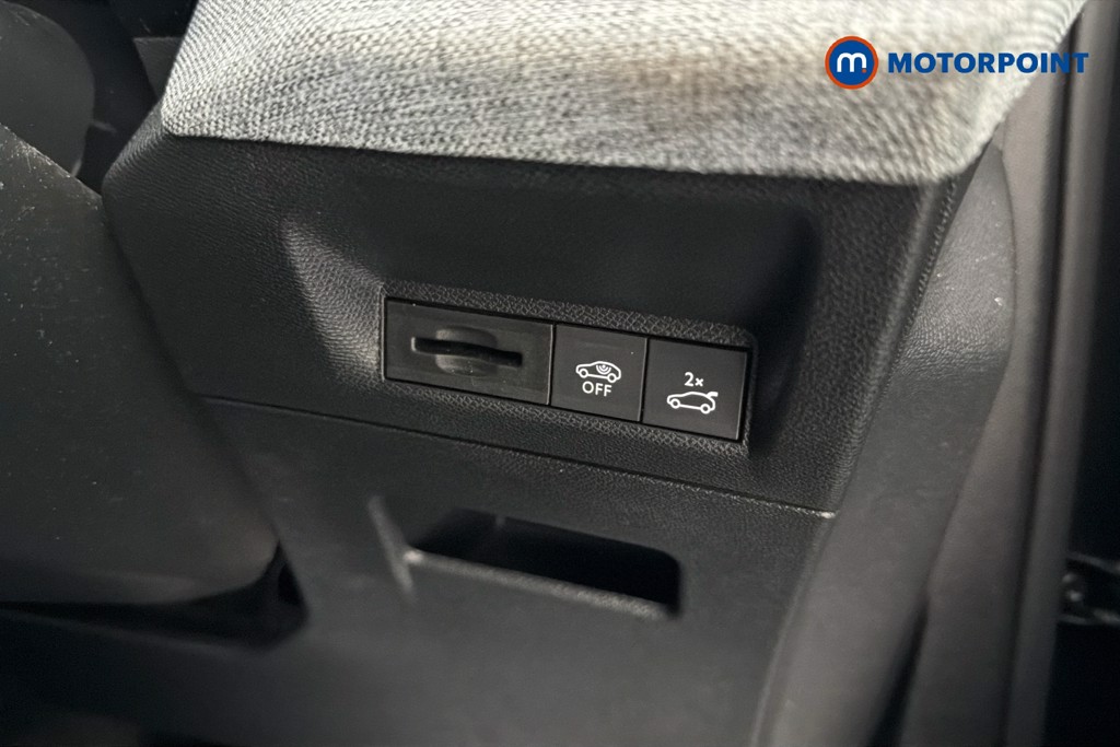 Peugeot 3008 GT Automatic Petrol SUV - Stock Number (1635680) - 18th supplementary image