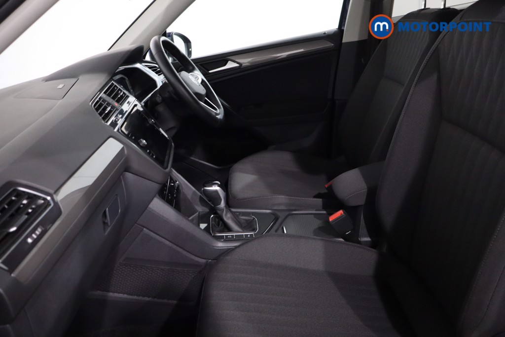 Volkswagen Tiguan Allspace Life Automatic Petrol SUV - Stock Number (1635716) - 4th supplementary image