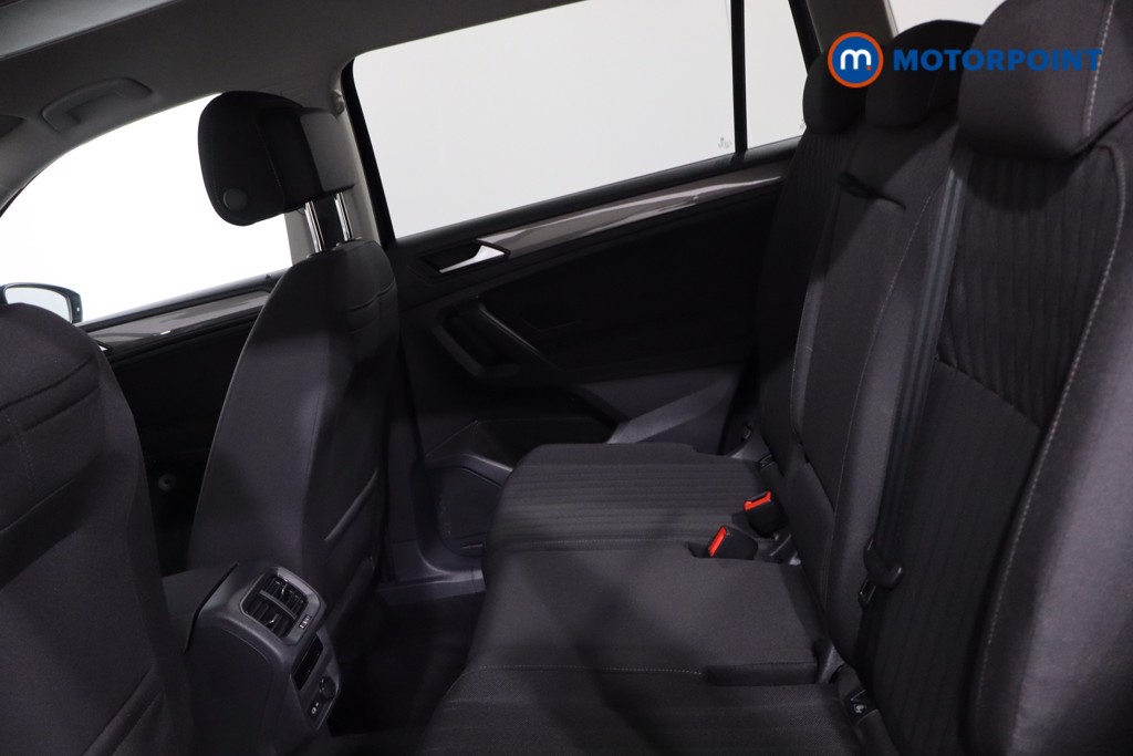 Volkswagen Tiguan Allspace Life Automatic Petrol SUV - Stock Number (1635716) - 5th supplementary image