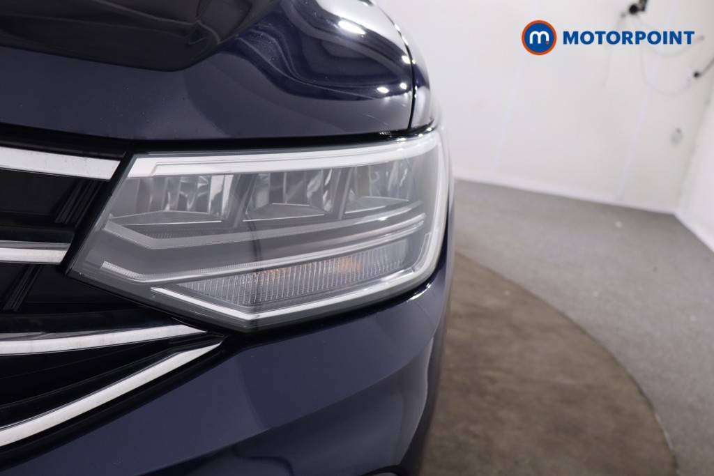 Volkswagen Tiguan Allspace Life Automatic Petrol SUV - Stock Number (1635716) - 33rd supplementary image