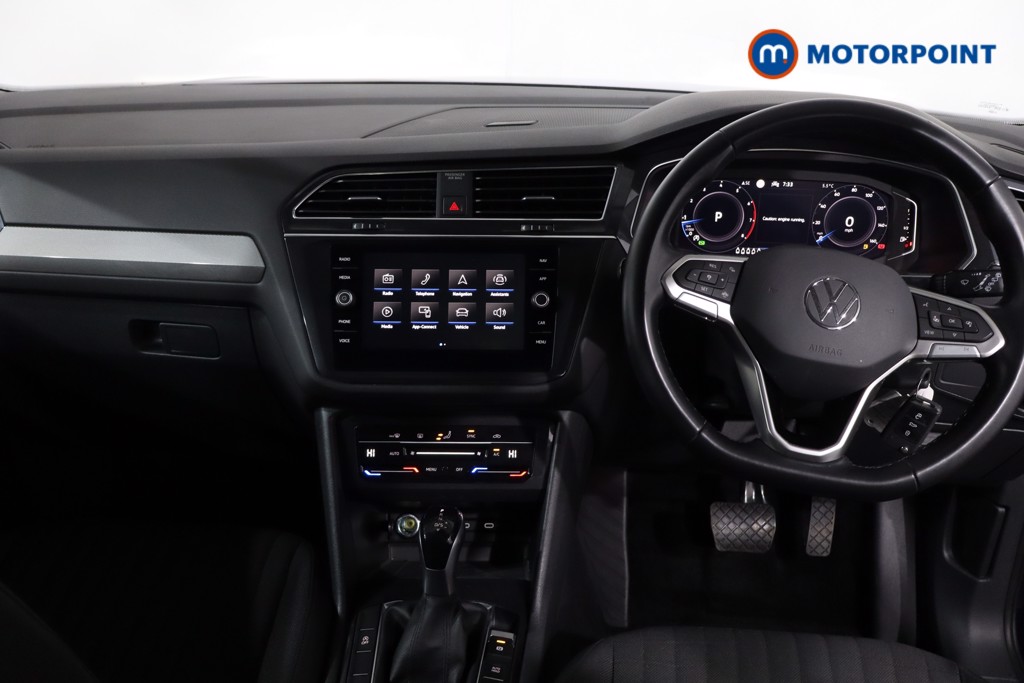 Volkswagen Tiguan Allspace Life Automatic Petrol SUV - Stock Number (1635716) - 1st supplementary image