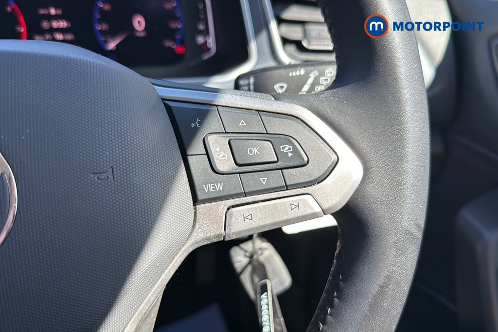 Volkswagen T-Roc Style Manual Petrol SUV - Stock Number (1635925) - 3rd supplementary image