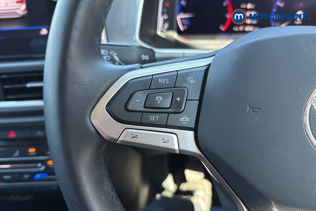Volkswagen T-Roc Style Manual Petrol SUV - Stock Number (1635925) - 4th supplementary image