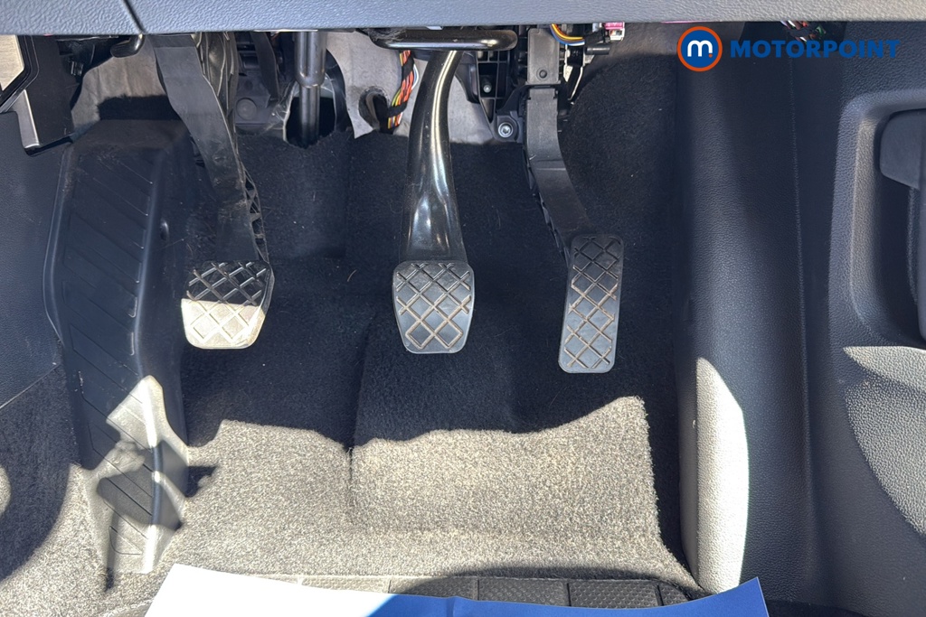 Volkswagen T-Roc Style Manual Petrol SUV - Stock Number (1635925) - 24th supplementary image