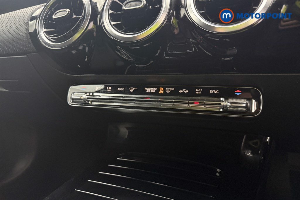 Mercedes-Benz A Class Amg Line Automatic Petrol Hatchback - Stock Number (1635999) - 13th supplementary image