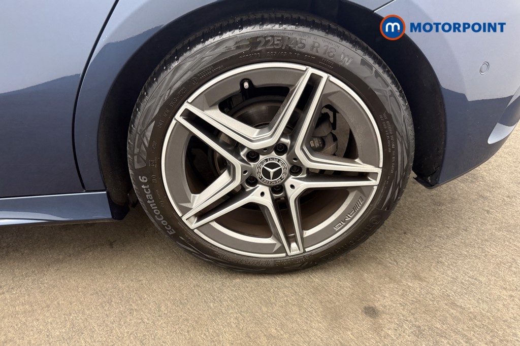 Mercedes-Benz A Class Amg Line Automatic Petrol Hatchback - Stock Number (1635999) - 26th supplementary image