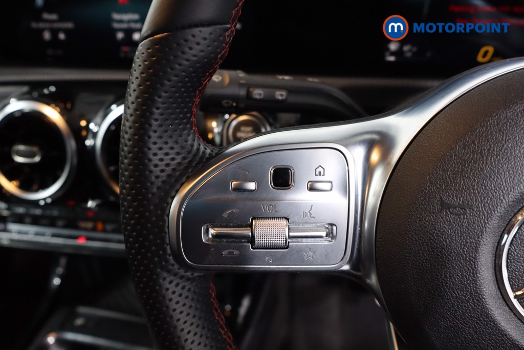 Mercedes-Benz A Class Amg Line Manual Petrol Hatchback - Stock Number (1636100) - 7th supplementary image