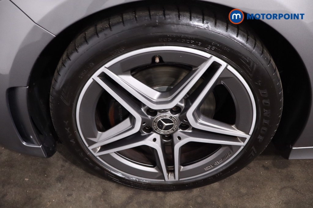 Mercedes-Benz A Class Amg Line Manual Petrol Hatchback - Stock Number (1636100) - 11th supplementary image