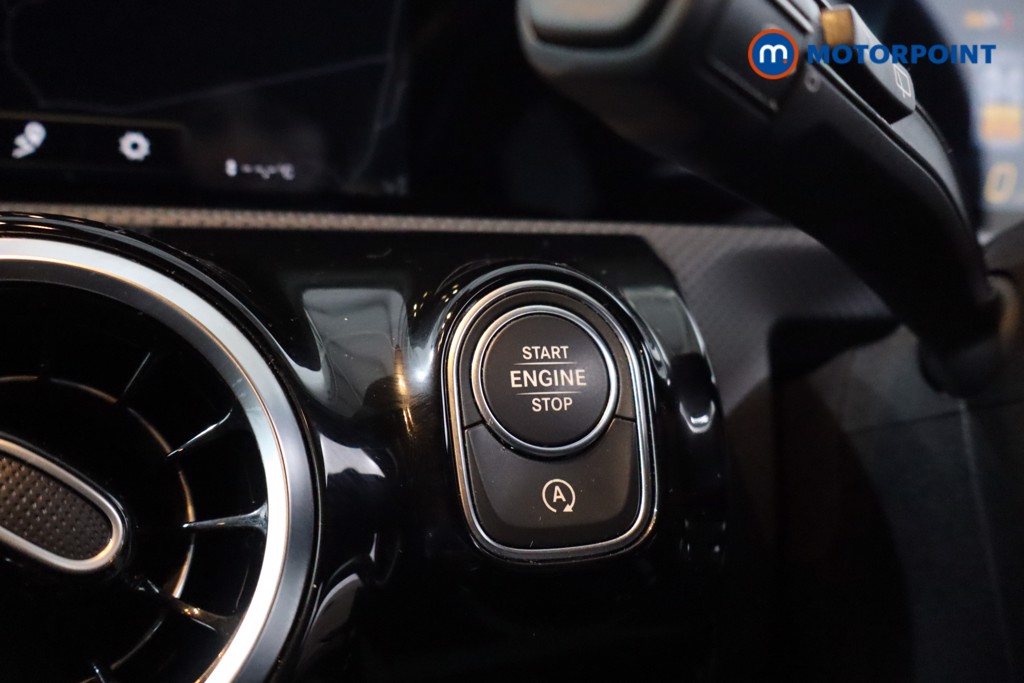 Mercedes-Benz A Class Amg Line Manual Petrol Hatchback - Stock Number (1636100) - 17th supplementary image
