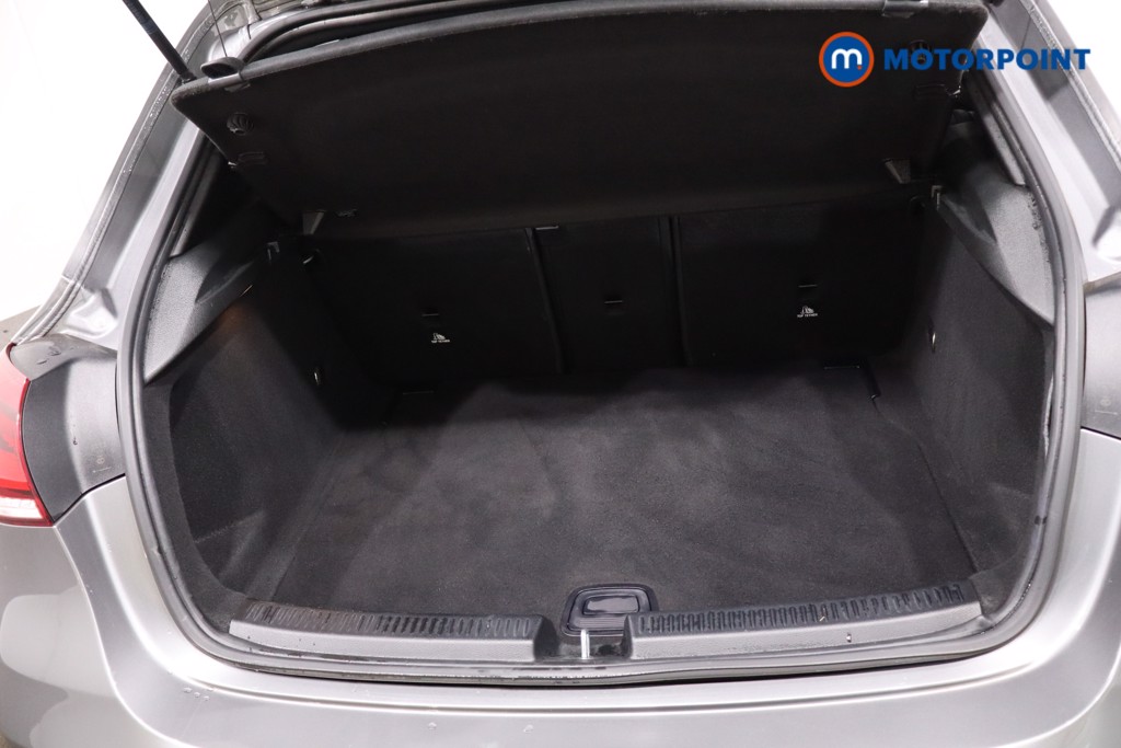 Mercedes-Benz A Class Amg Line Manual Petrol Hatchback - Stock Number (1636100) - 37th supplementary image