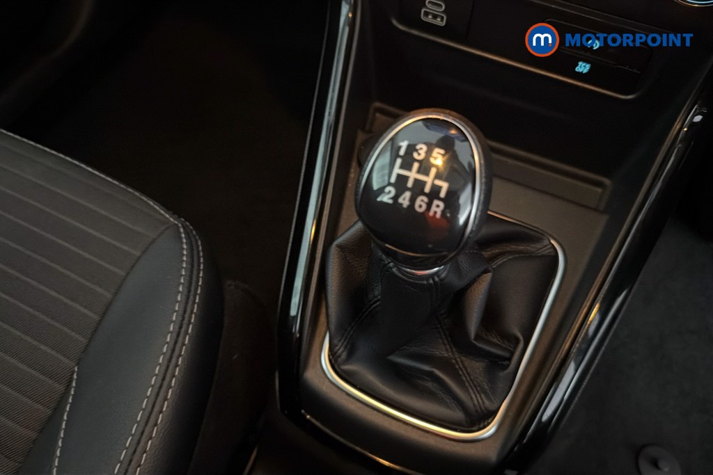 Ford Ecosport Titanium Manual Petrol SUV - Stock Number (1636329) - 15th supplementary image