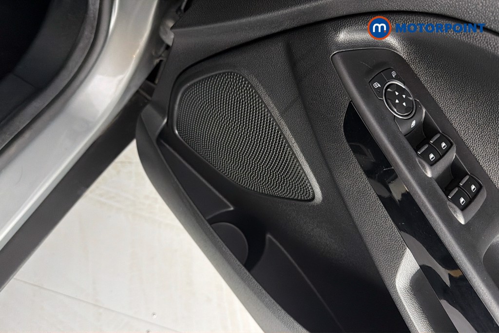 Ford Ecosport Titanium Manual Petrol SUV - Stock Number (1636329) - 21st supplementary image