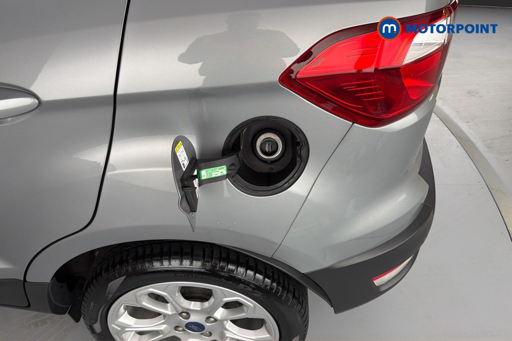 Ford Ecosport Titanium Manual Petrol SUV - Stock Number (1636329) - 41st supplementary image