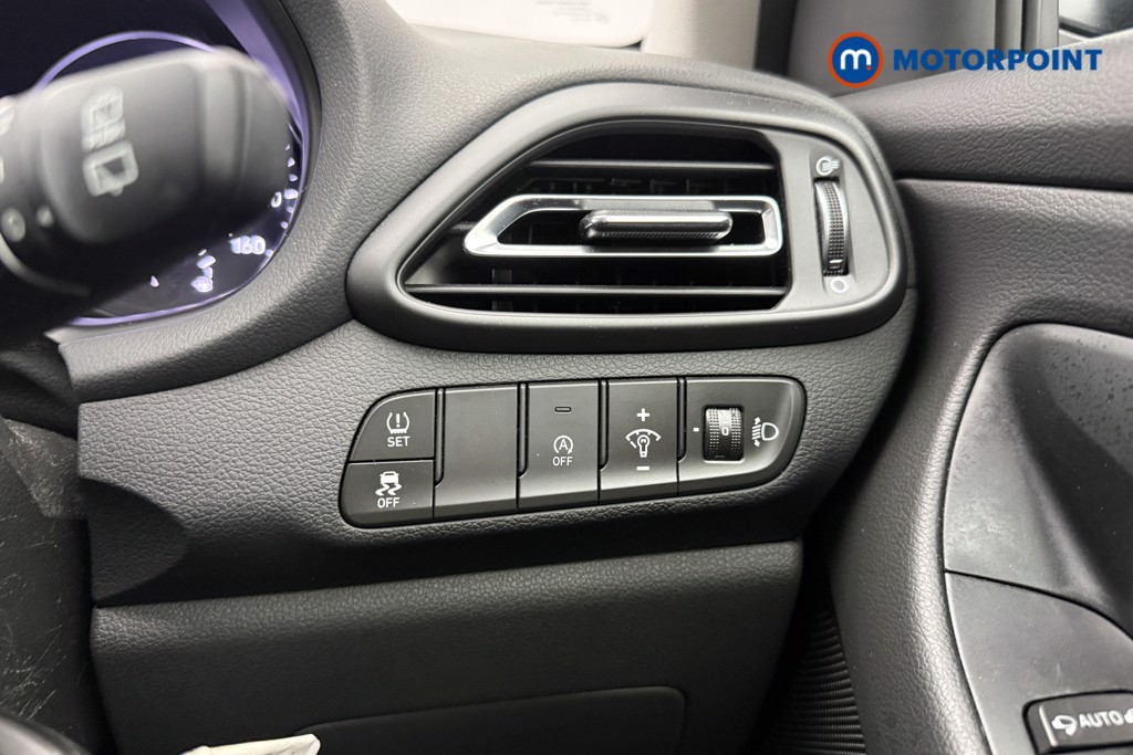 Hyundai I30 Se Connect Automatic Petrol Hatchback - Stock Number (1636384) - 16th supplementary image