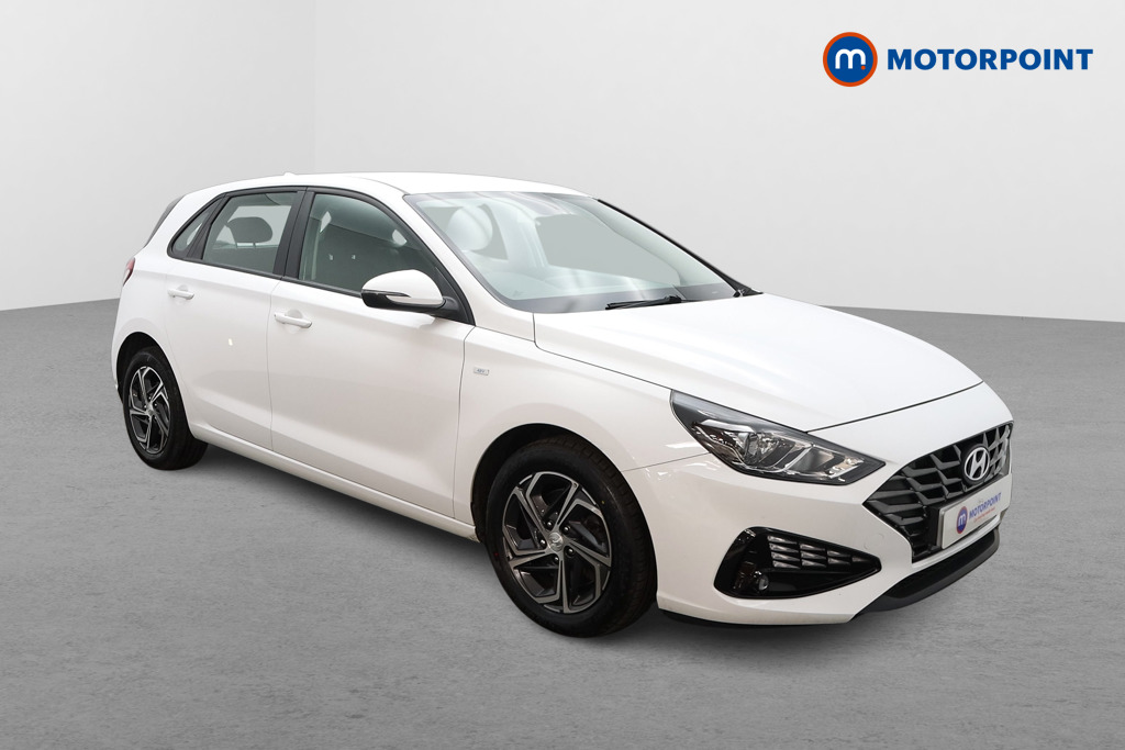 Hyundai I30 Se Connect Automatic Petrol Hatchback - Stock Number (1636384) - Drivers side front corner