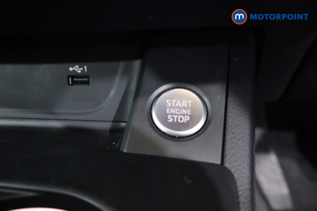 Audi A4 Sport Automatic Diesel Estate - Stock Number (1636386) - 20th supplementary image