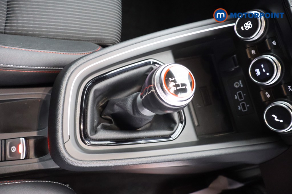 Renault Clio Rs Line Manual Petrol Hatchback - Stock Number (1636637) - 9th supplementary image