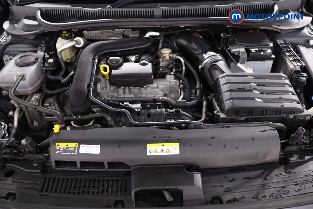 Volkswagen Polo R-Line Automatic Petrol Hatchback - Stock Number (1636772) - 33rd supplementary image