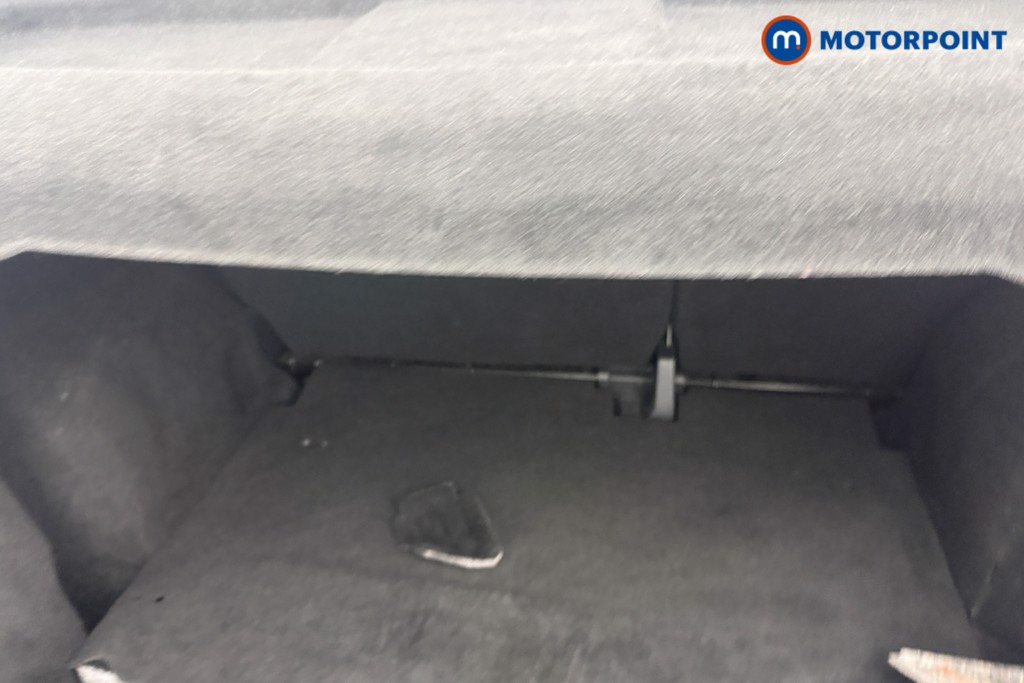 Ford Ecosport Active Manual Petrol SUV - Stock Number (1636907) - 5th supplementary image