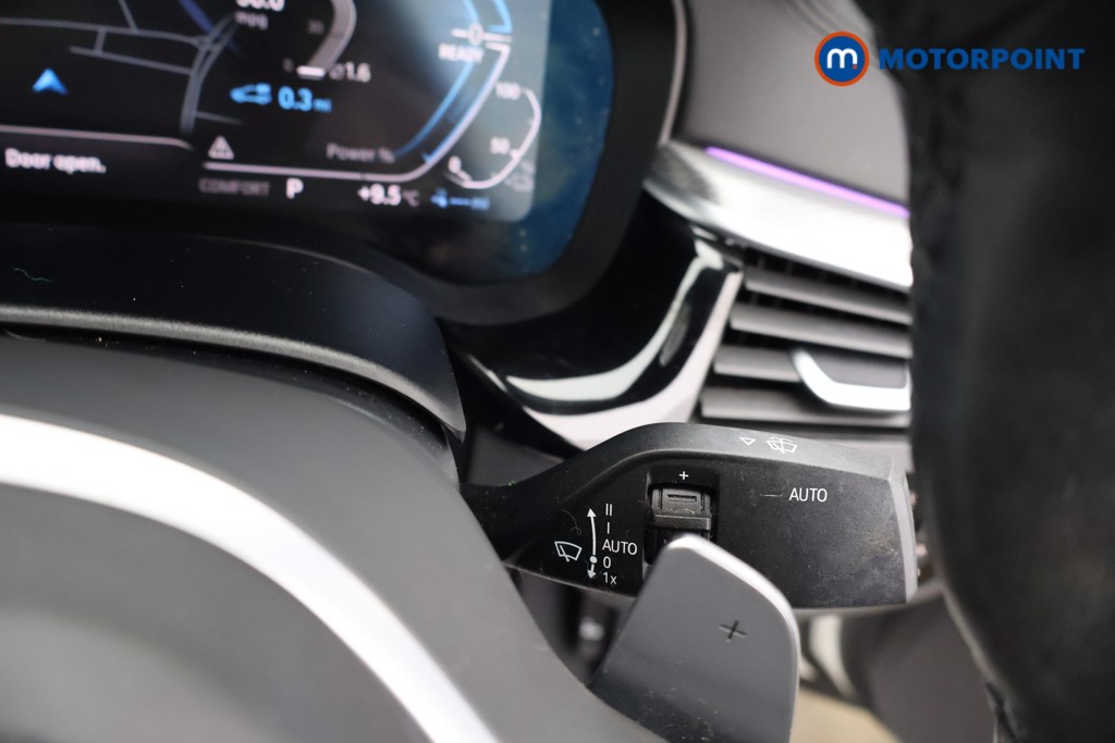 BMW 5 Series M Sport Automatic Petrol Plug-In Hybrid Saloon - Stock Number (1637018) - 6th supplementary image