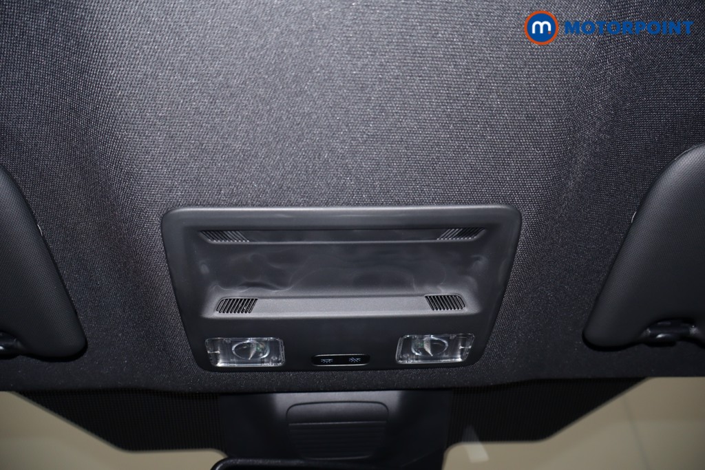 Ford Focus St-Line Manual Petrol Hatchback - Stock Number (1637060) - 2nd supplementary image