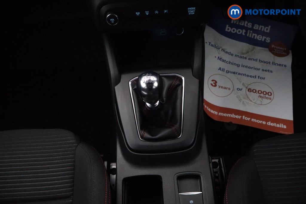 Ford Focus St-Line Manual Petrol Hatchback - Stock Number (1637060) - 6th supplementary image