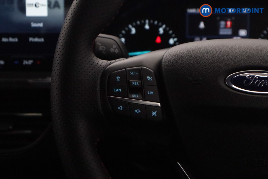 Ford Focus St-Line Manual Petrol Hatchback - Stock Number (1637060) - 9th supplementary image