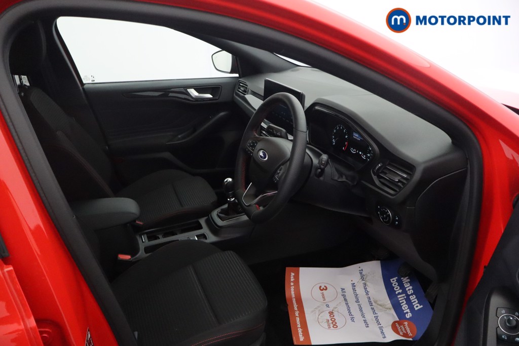 Ford Focus St-Line Manual Petrol Hatchback - Stock Number (1637060) - 12th supplementary image