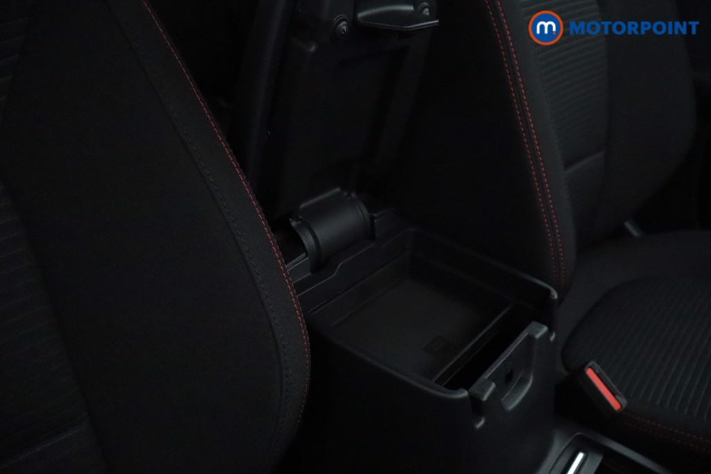 Ford Focus St-Line Manual Petrol Hatchback - Stock Number (1637060) - 14th supplementary image