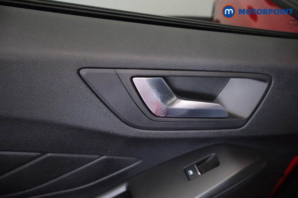 Ford Focus St-Line Manual Petrol Hatchback - Stock Number (1637060) - 26th supplementary image