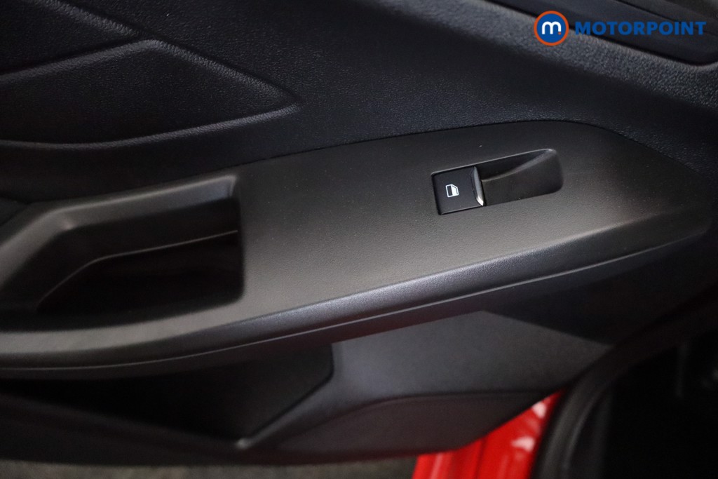 Ford Focus St-Line Manual Petrol Hatchback - Stock Number (1637060) - 27th supplementary image