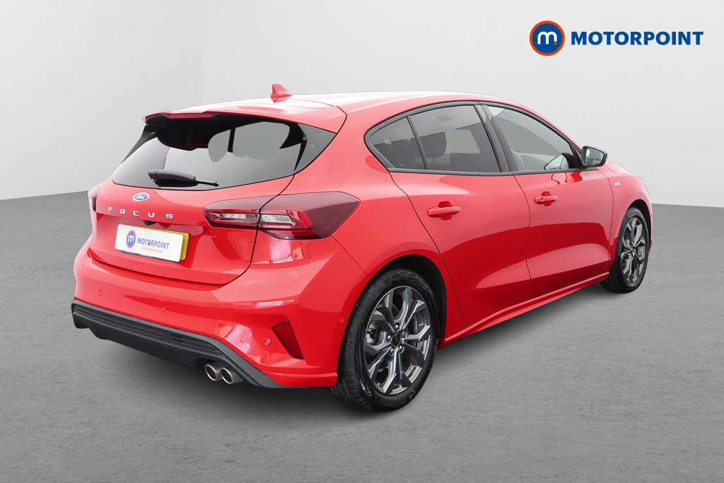 Ford Focus St-Line Manual Petrol Hatchback - Stock Number (1637060) - Drivers side rear corner